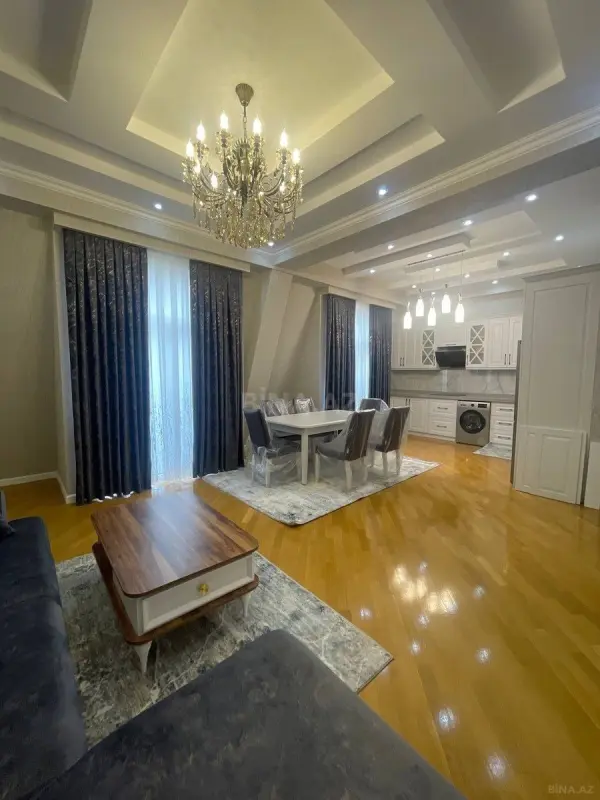 Kirayə verilir 3 otaqlı mənzil 125 m²