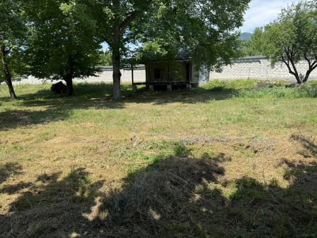Satılır torpaq sahəsi 10 m²