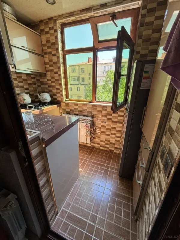 Satılır 1 otaqlı mənzil 35 m²