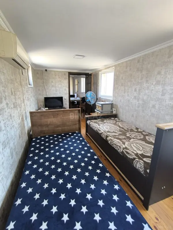 Satılır 1 otaqlı həyət evi 45 m²