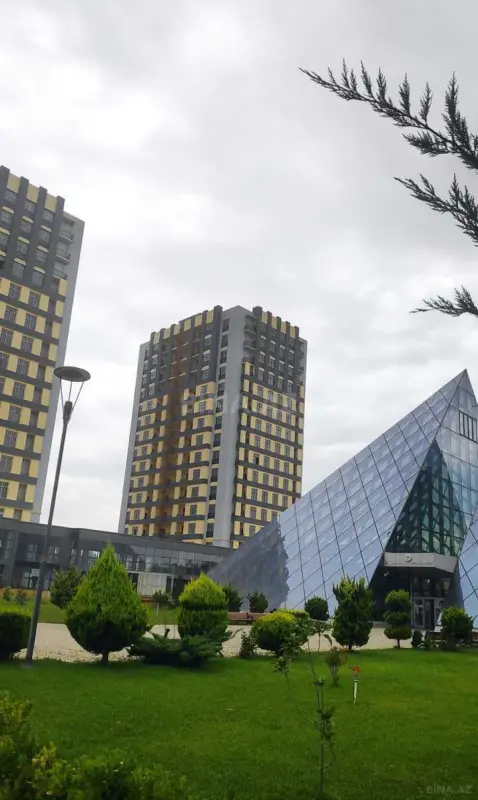 Satılır 1 otaqlı mənzil 69 m²