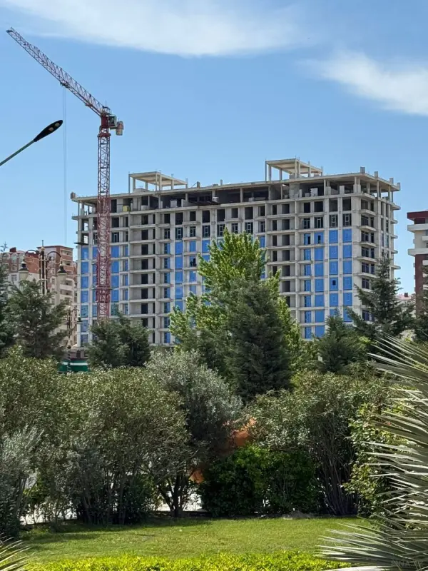 Satılır 2 otaqlı mənzil 91.7 m²