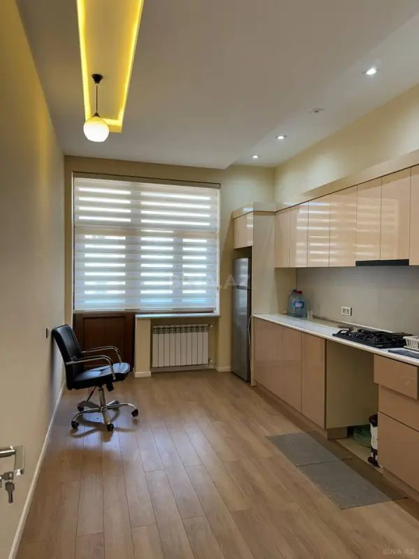 Satılır 2 otaqlı mənzil 85 m²
