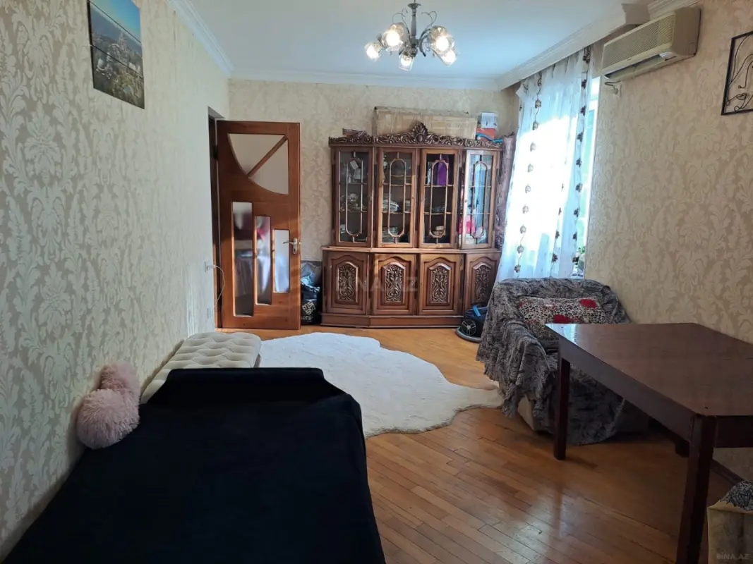 Satılır 2 otaqlı mənzil 80 m²