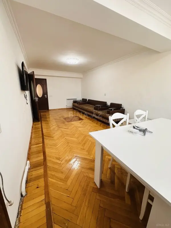 Satılır 3 otaqlı mənzil 70 m²