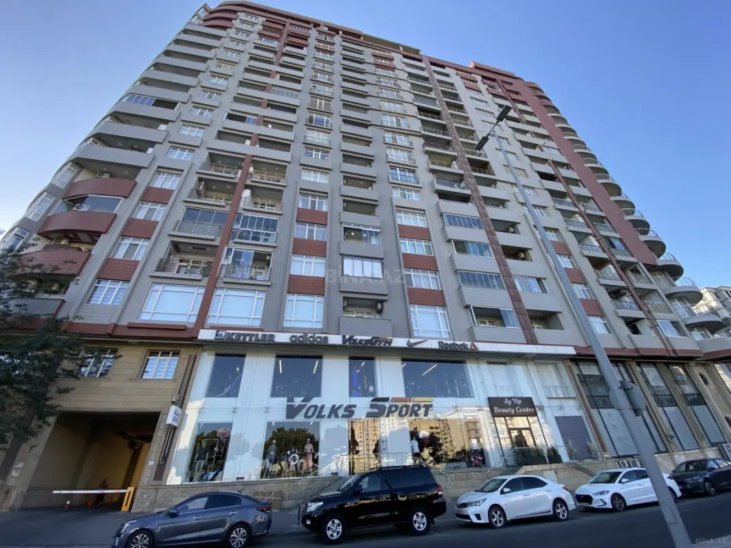 Kirayə verilir 3 otaqlı mənzil 130 m²