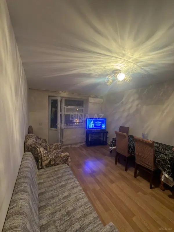 Satılır 2 otaqlı mənzil 63 m²