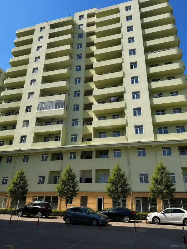 Satılır 3 otaqlı mənzil 128 m²