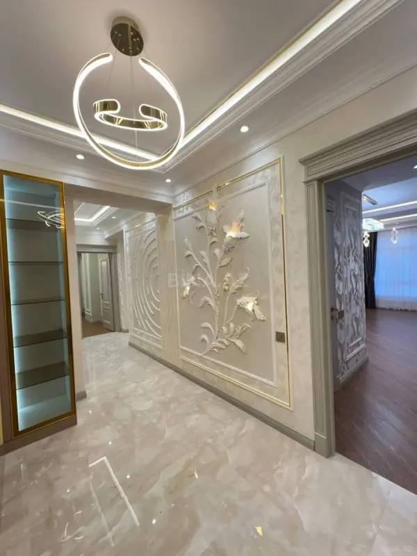 Satılır 3 otaqlı mənzil 120 m²