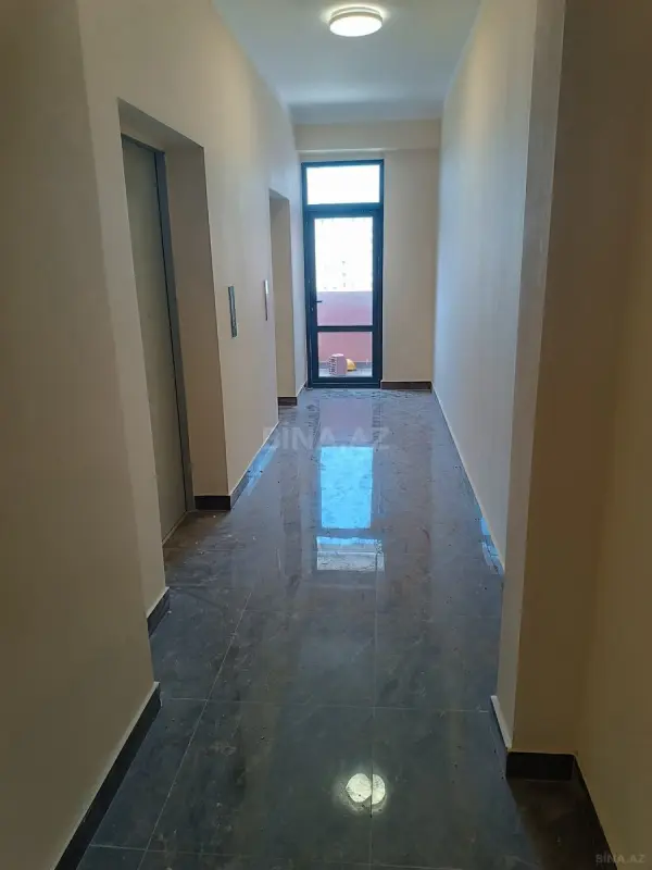 Satılır 3 otaqlı mənzil 110 m²