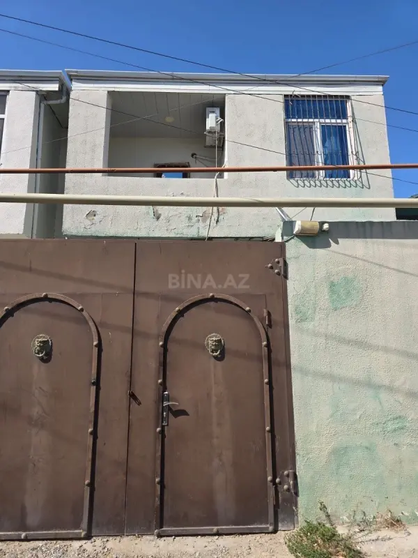 Satılır 4 otaqlı həyət evi 168 m²