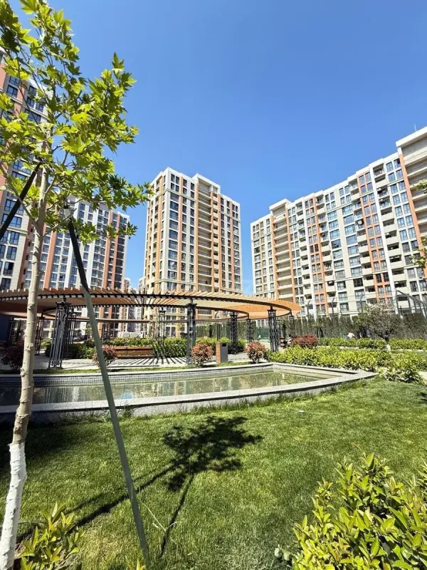 Satılır 2 otaqlı mənzil 41 m²