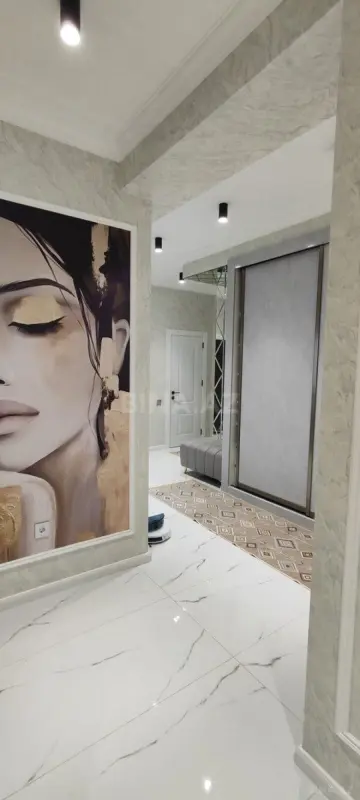 Satılır 3 otaqlı mənzil 115 m²