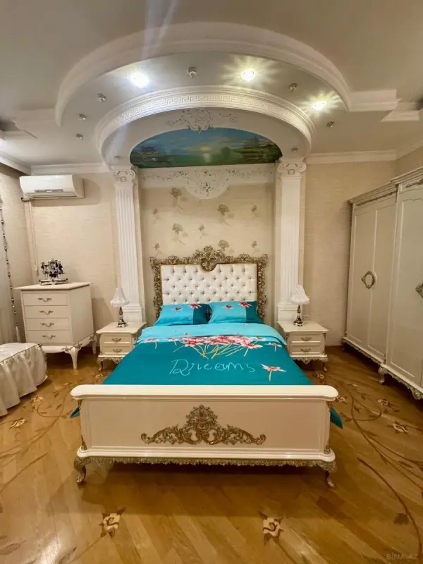 Kirayə verilir 2 otaqlı mənzil 114 m²