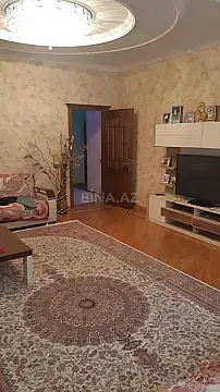 Satılır 3 otaqlı mənzil 130 m² — Bakı, 8-ci mikrorayon 3 otaq 130.00 m²