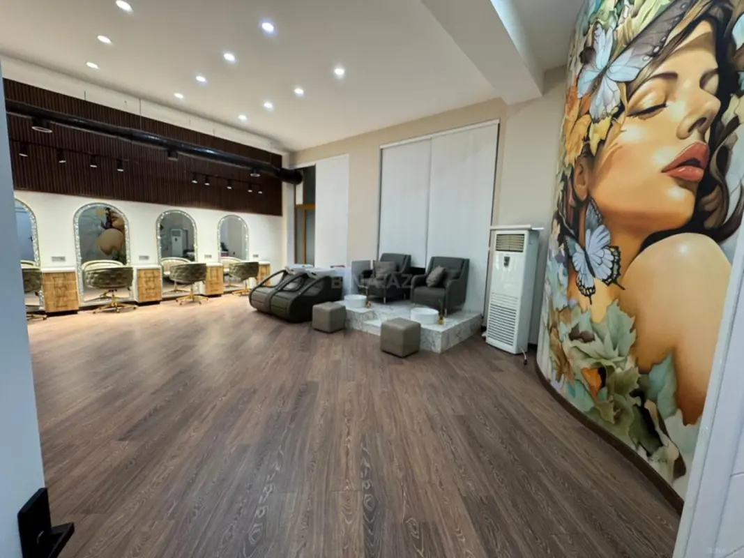 Kirayə verilir obyekt 200 m²