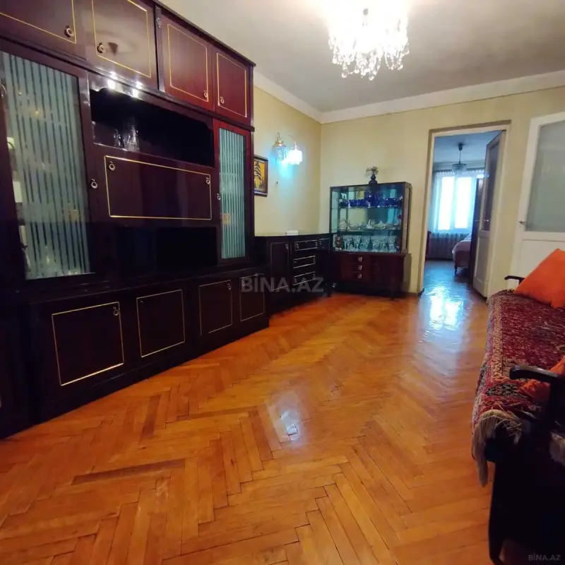 Satılır 3 otaqlı mənzil 75 m²