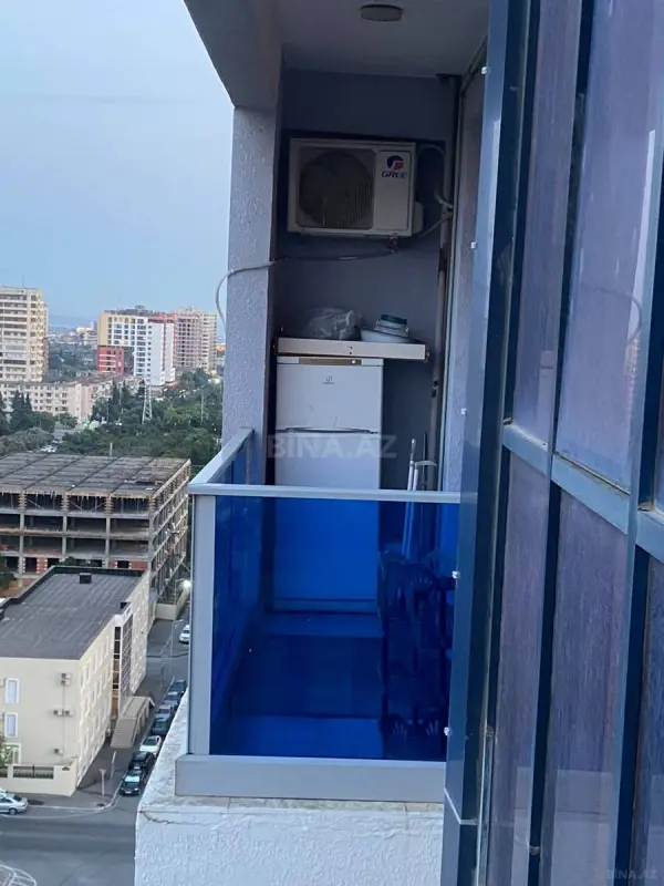 Satılır 2 otaqlı mənzil 90 m²