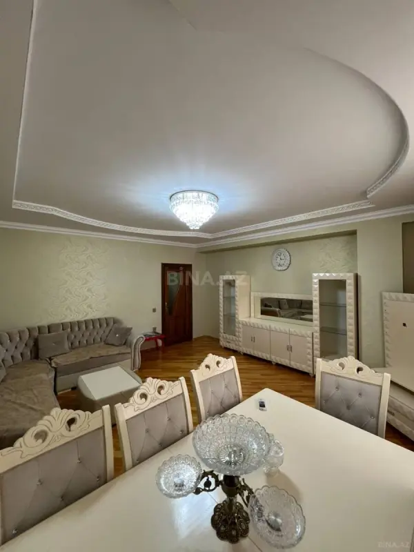 Satılır 3 otaqlı mənzil 100 m²