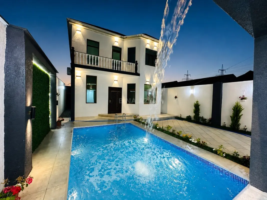 Satılır 4 otaqlı həyət evi 180 m²