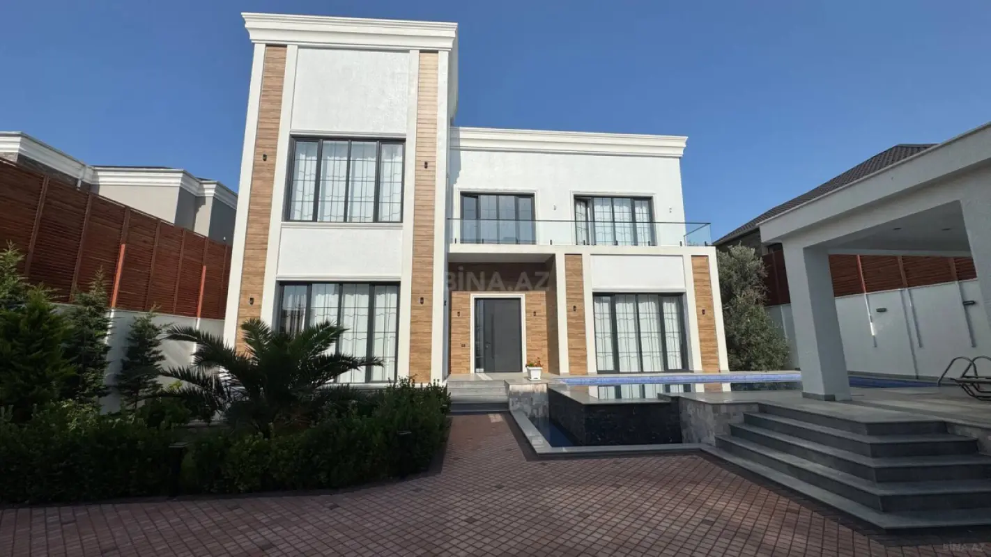 Satılır 5 otaqlı həyət evi 450 m²