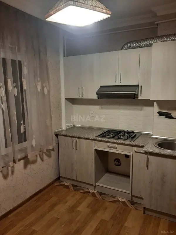 Satılır 4 otaqlı mənzil 104 m²