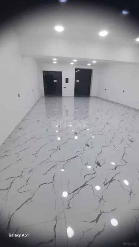Satılır obyekt 100 m²