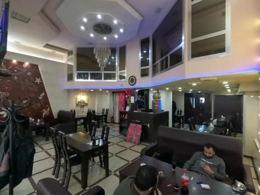 Kirayə verilir obyekt 290 m²