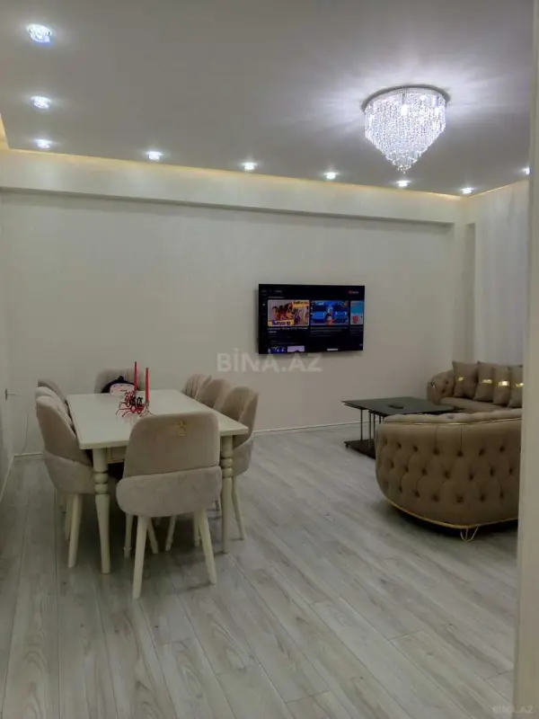 Satılır 3 otaqlı mənzil 110 m²