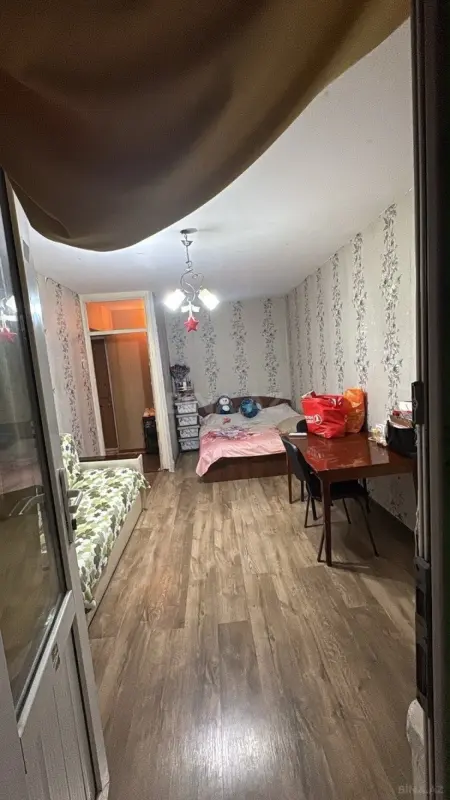 Satılır 1 otaqlı mənzil 40 m²