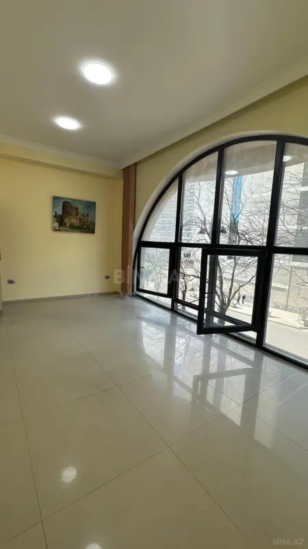 Kirayə verilir obyekt 40 m²