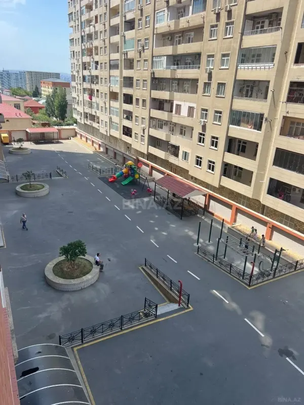 Satılır 2 otaqlı mənzil 72 m²