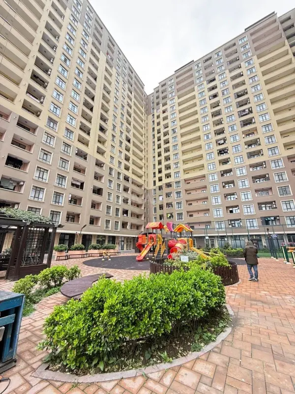 Satılır 3 otaqlı mənzil 100 m²