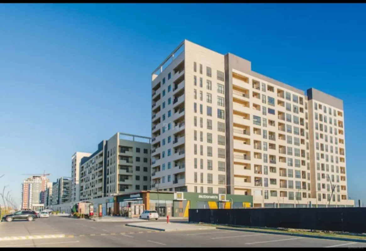 Satılır 3 otaqlı mənzil 95.3 m²