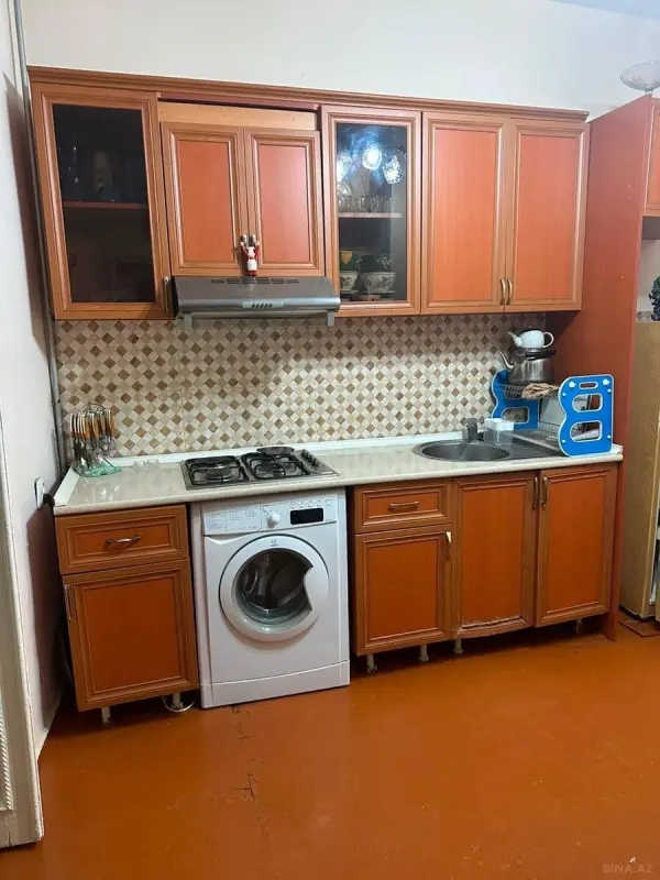 Kirayə verilir 2 otaqlı həyət evi 50 m²