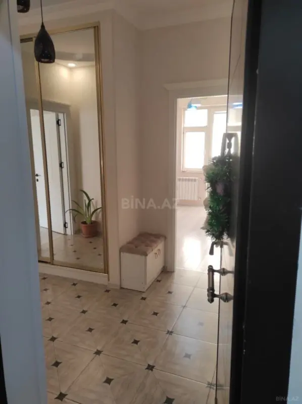 Satılır 3 otaqlı mənzil 76 m²