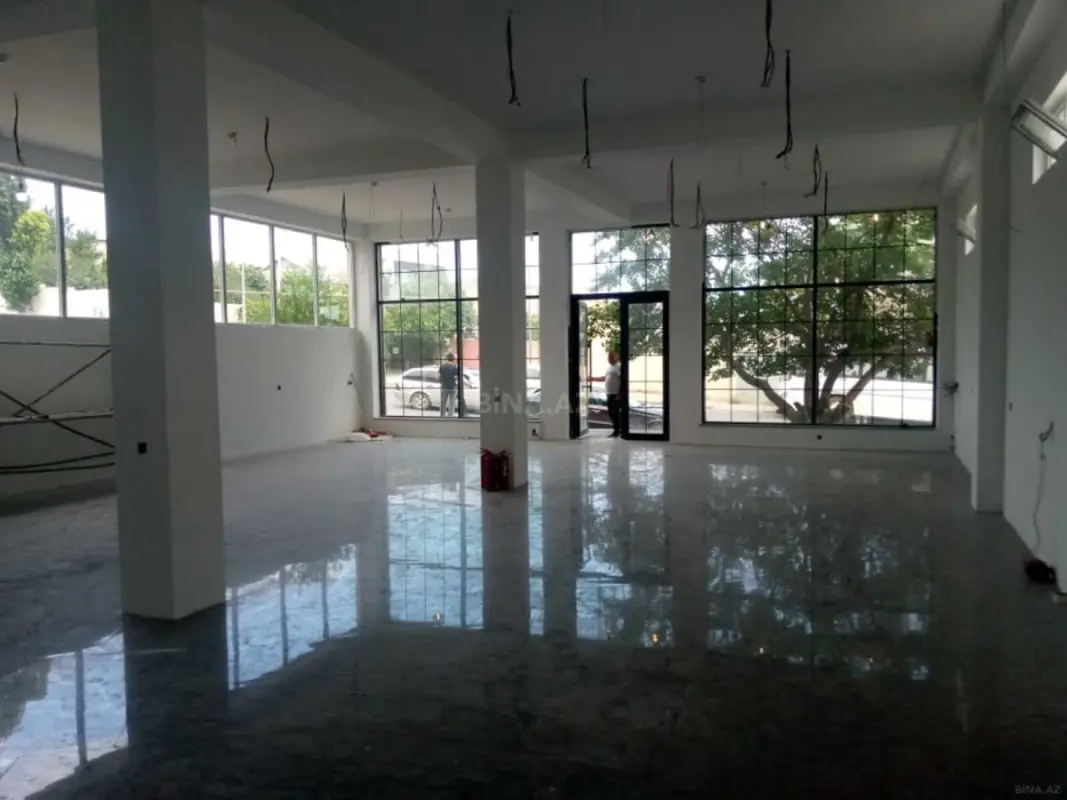 Satılır obyekt 174 m²