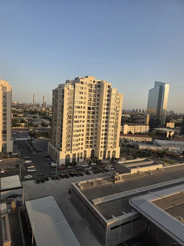 Satılır 2 otaqlı mənzil 80 m²