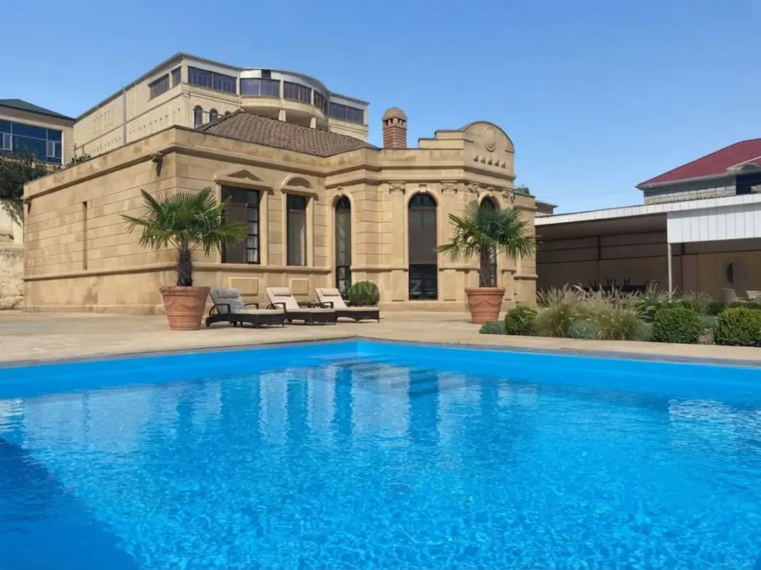 Kirayə verilir 4 otaqlı həyət evi 200 m²