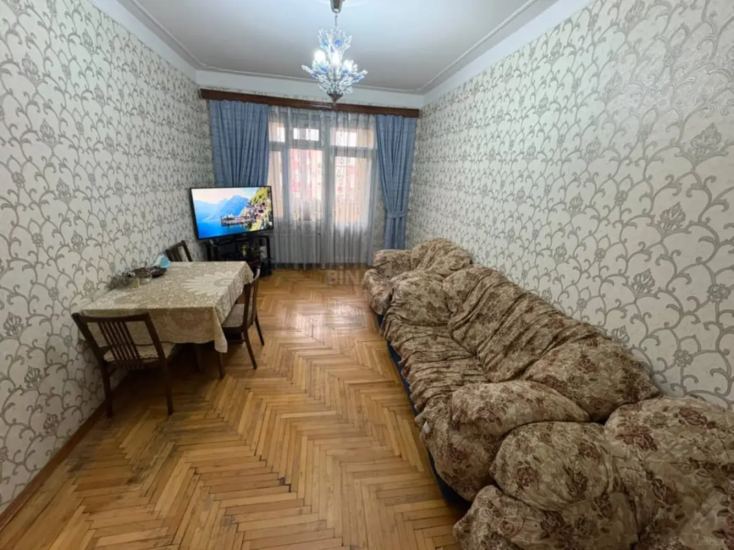 Satılır 3 otaqlı mənzil 75 m²