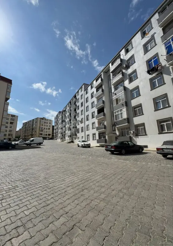 Satılır 1 otaqlı mənzil 54 m²