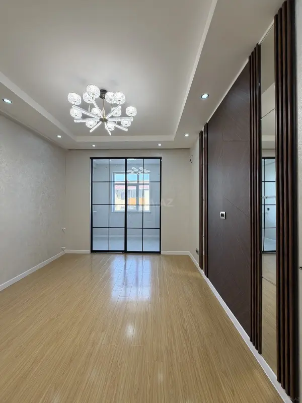 Satılır 3 otaqlı mənzil 74 m²
