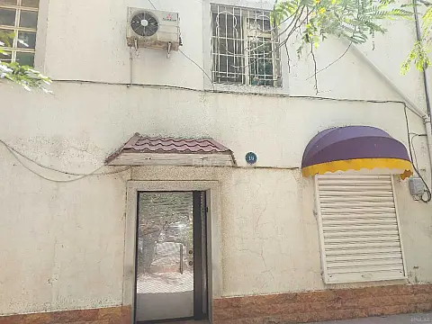 Kirayə verilir 8 otaqlı ofis 300 m² — Bakı, Nizami 8 otaq 300.00 m²