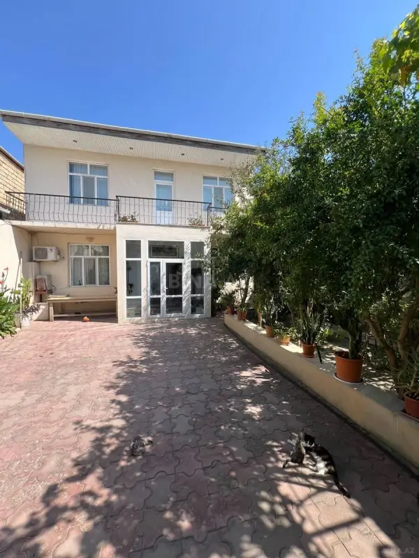 Satılır 4 otaqlı həyət evi 125 m²