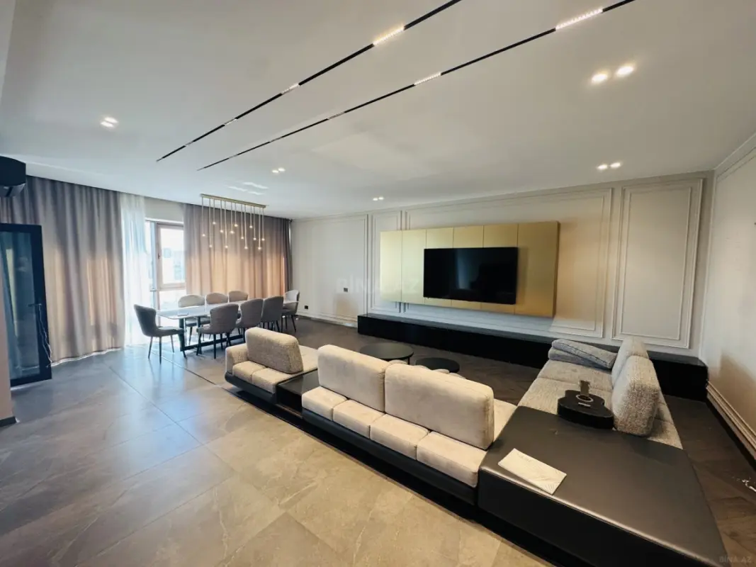Kirayə verilir 3 otaqlı mənzil 200 m²