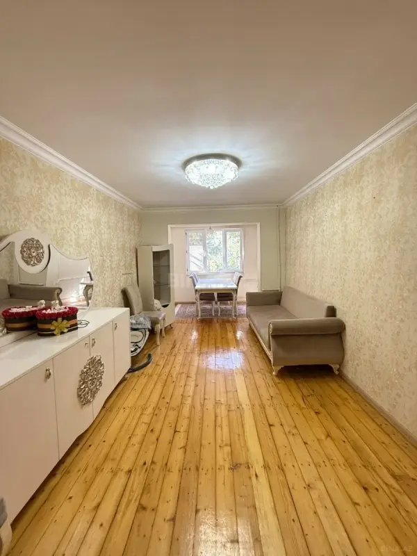 Satılır 3 otaqlı mənzil 70 m²