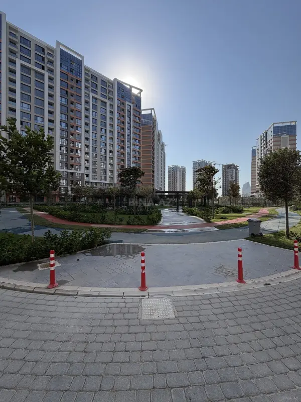 Satılır 3 otaqlı mənzil 107 m²
