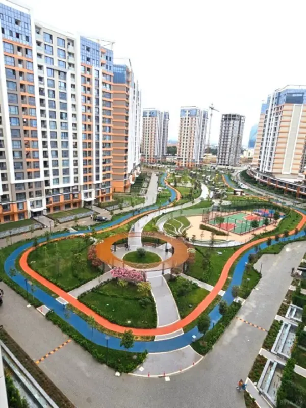 Satılır 3 otaqlı mənzil 107 m²