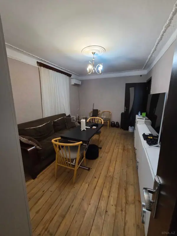 Satılır 2 otaqlı mənzil 45 m²