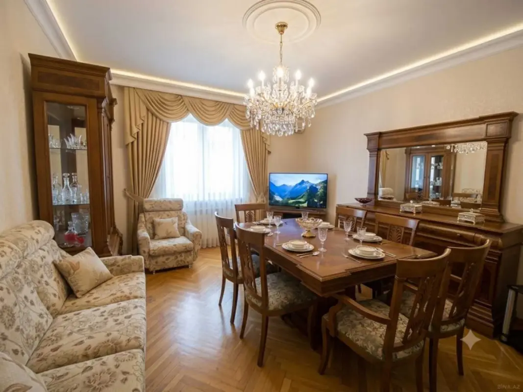 Satılır 4 otaqlı mənzil 100 m²